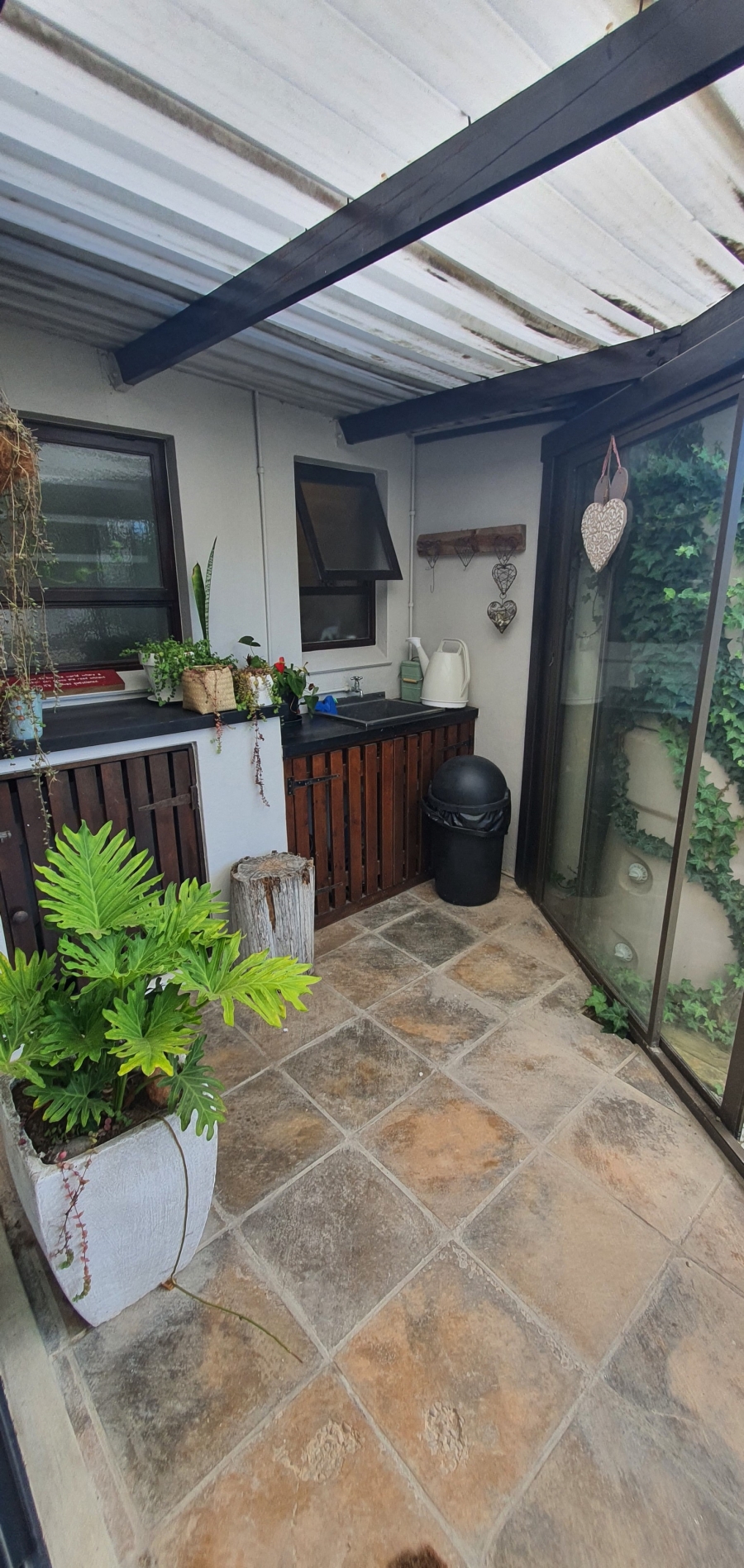 4 Bedroom Property for Sale in Linkside Western Cape